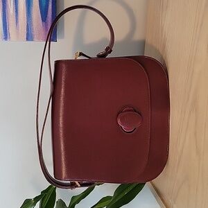 Elegant Burgundy Shoulder Bag